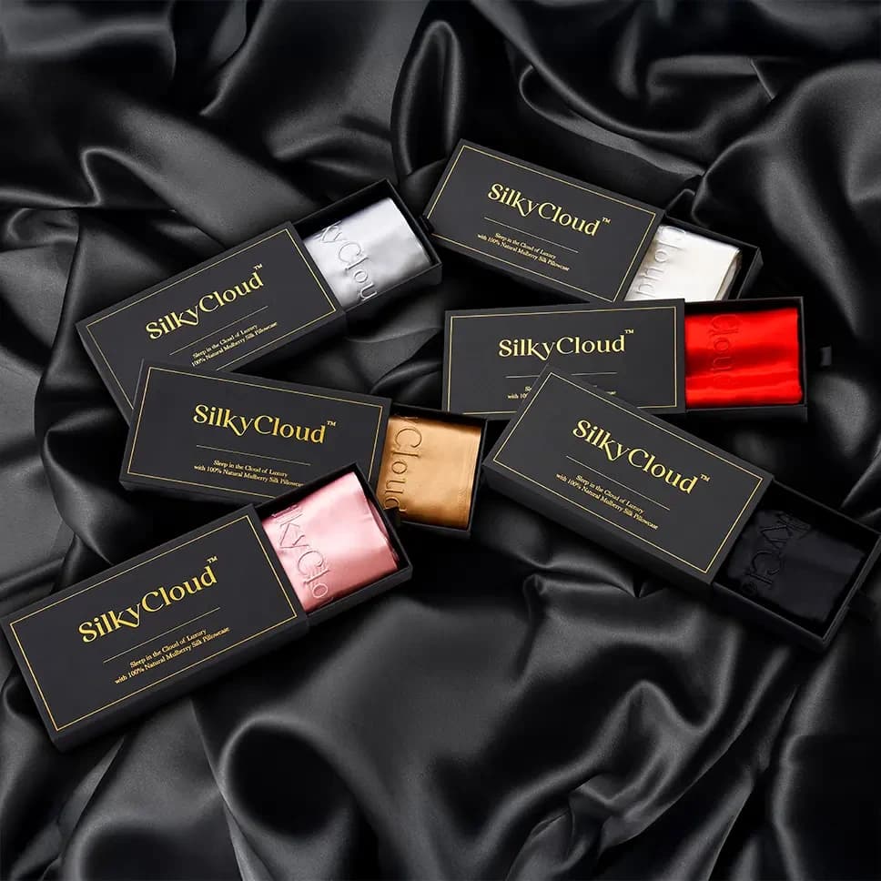 Silky Cloud - Red - Queen thumbnail 6